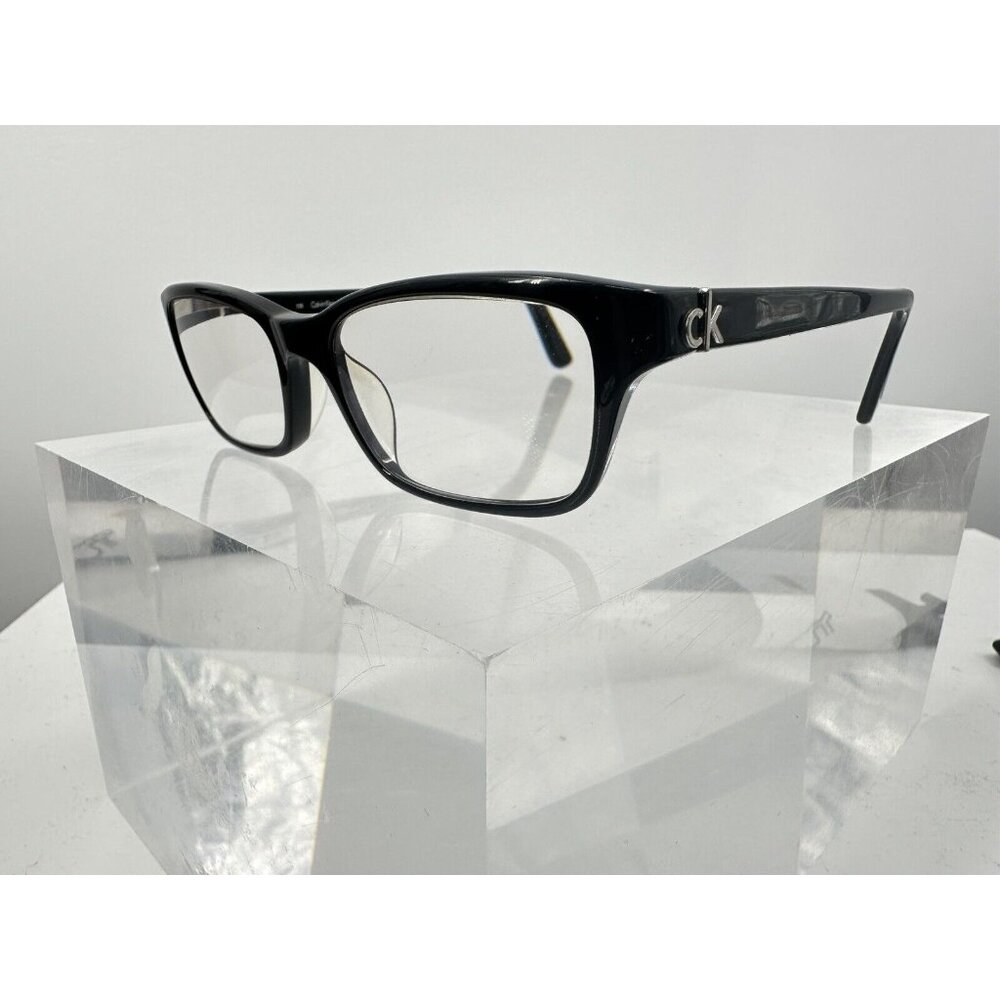 Vintage CALVIN KLEIN 5691-001 BLACK SILVER FRAMES  50-17 135 (LE-2)